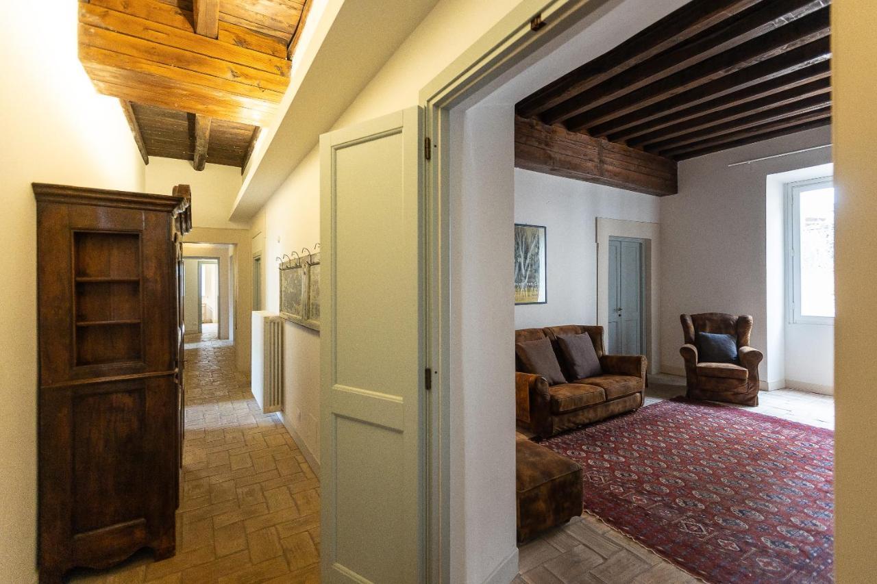 Rome Historical Apartment - Arco Dei Banchi Exterior photo