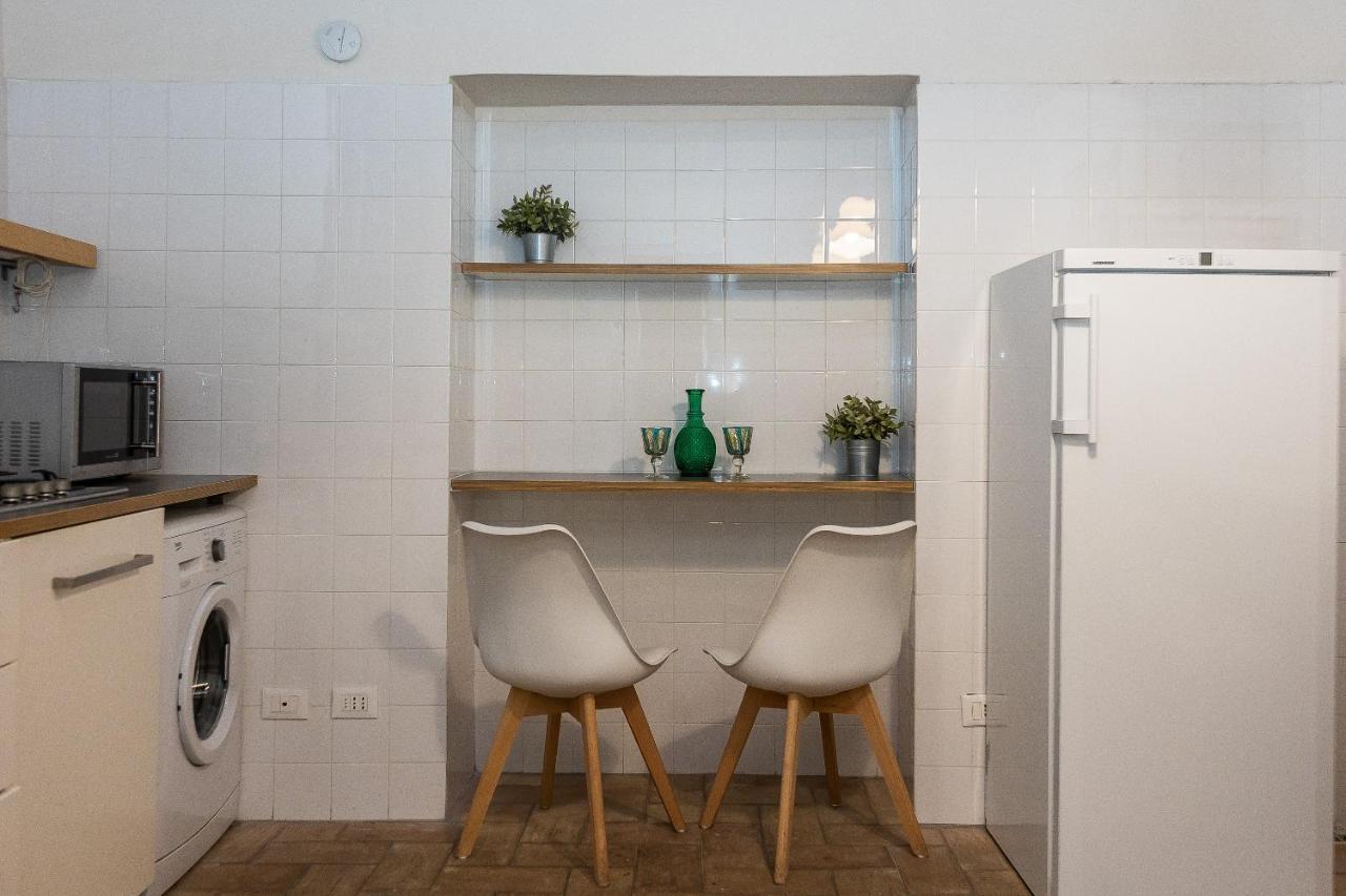 Rome Historical Apartment - Arco Dei Banchi Exterior photo