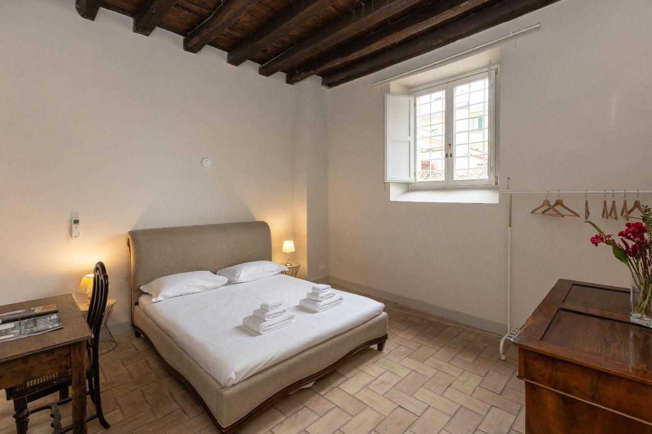 Rome Historical Apartment - Arco Dei Banchi Exterior photo