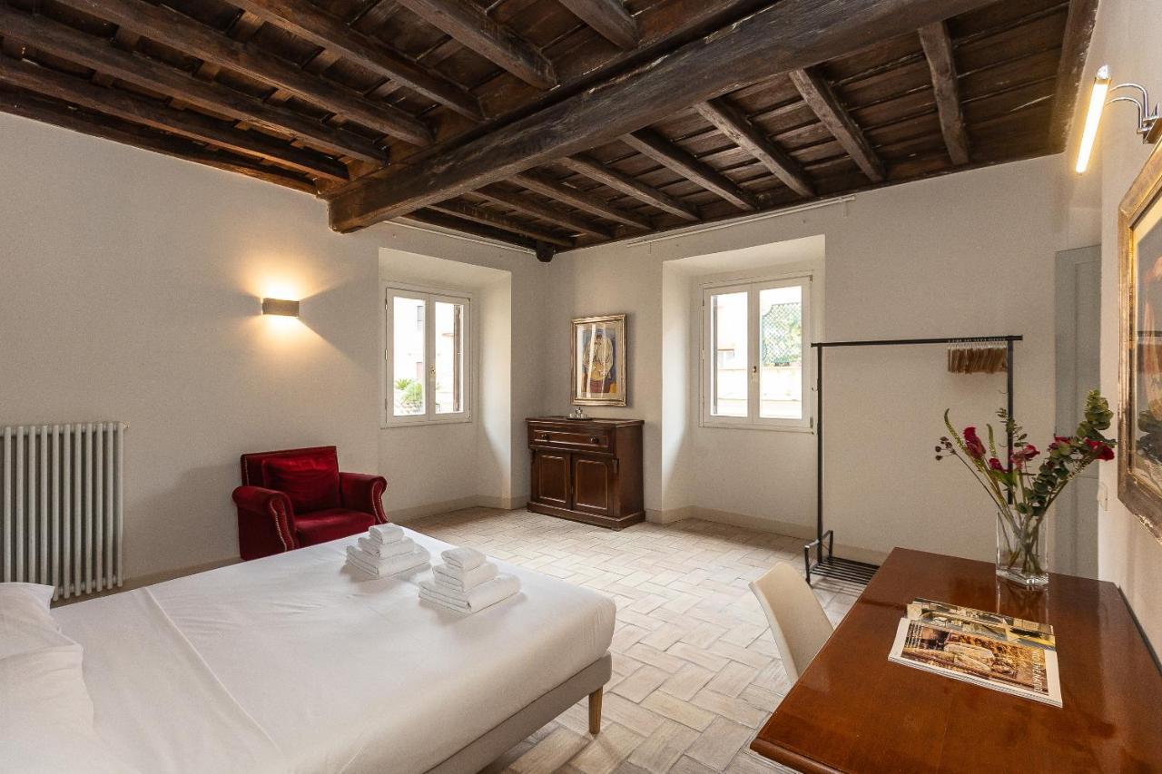 Rome Historical Apartment - Arco Dei Banchi Exterior photo
